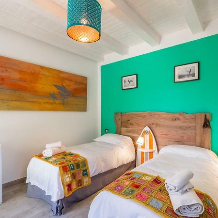 Floripa Surf House Bed and Breakfast Santa Maria Del Focallo Eksteriør billede