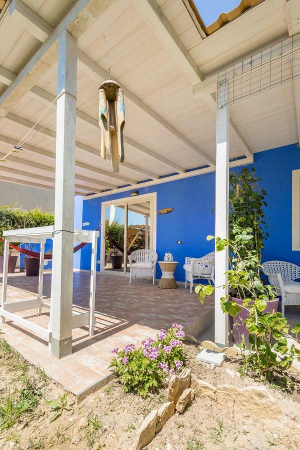 Floripa Surf House Bed and Breakfast Santa Maria Del Focallo Eksteriør billede